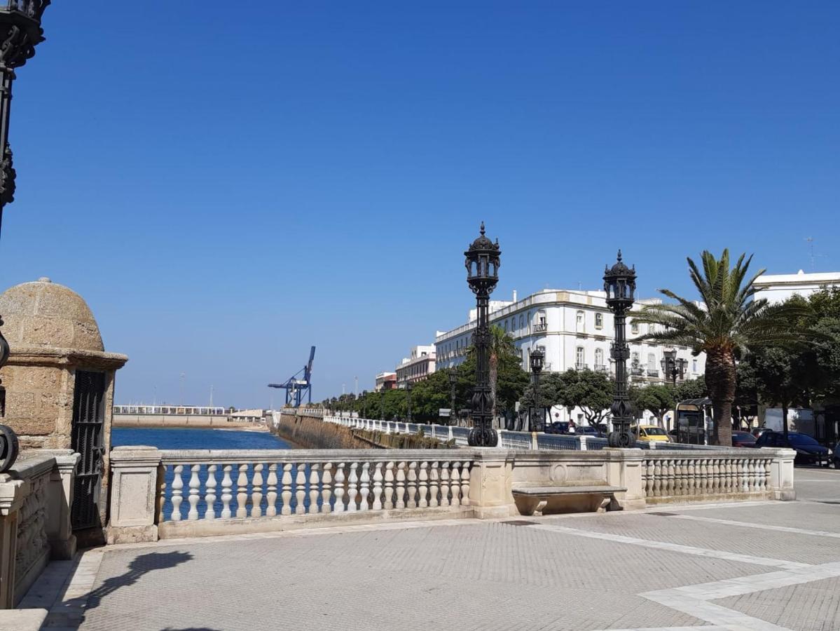 Atico Banos Del Carmen Apartment Cadiz Luaran gambar